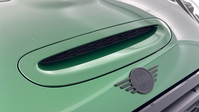 MINI Hatchback 2.0 Cooper S Exclusive 3dr Auto Petrol Hatchback